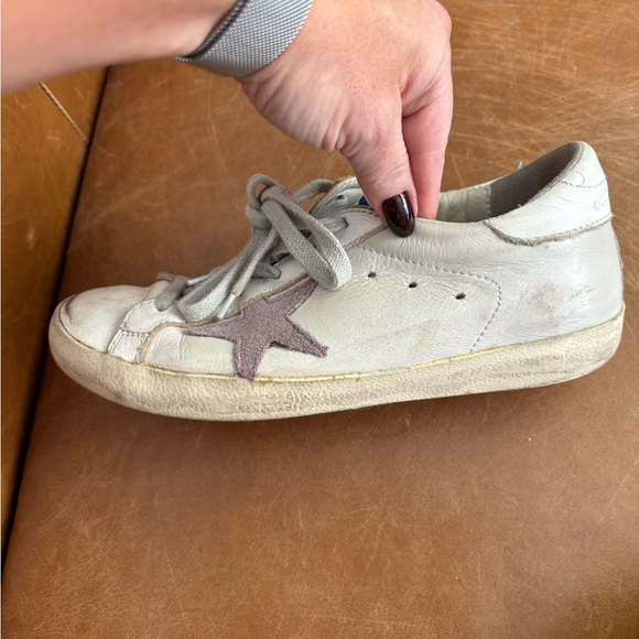 Golden Goose Superstar GGDB low top distressed sneakers with purple stars - Picture 9 of 12